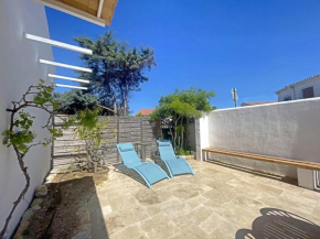 Maison 3 chambres avec grand jardin, proche centre, parking, animaux acceptés, nettoyage dispo - FR-1-475-128